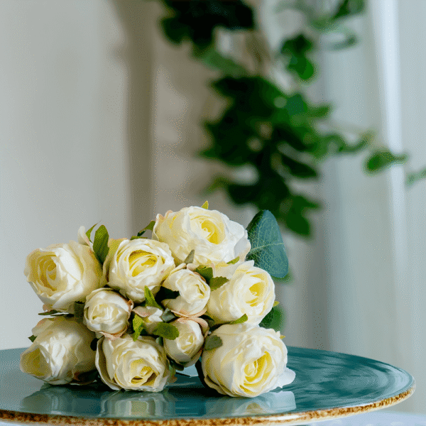 Cream Rose Bunch